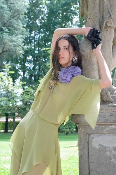 Look 27